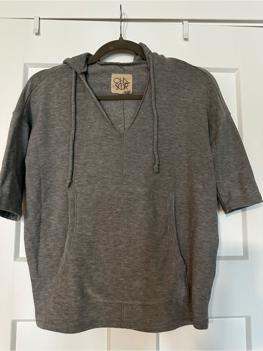 Chaser Gray Short-Sleeve Hoodie